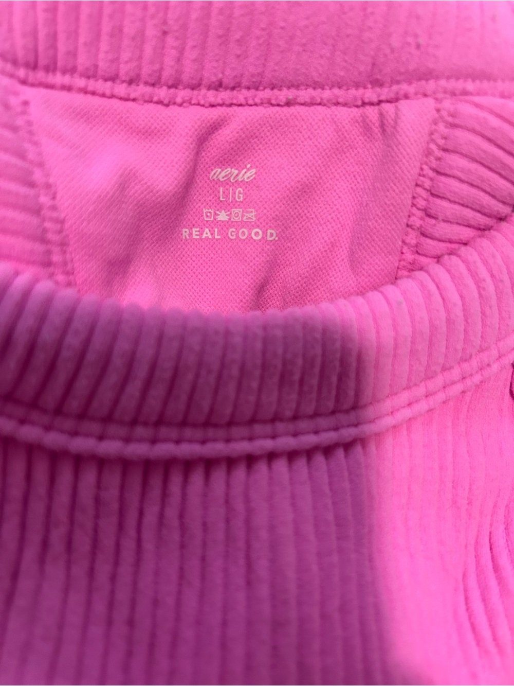 aerie Hot Pink Ribbed Crop Top
